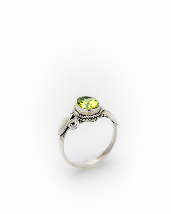 Ring filigran Peridot