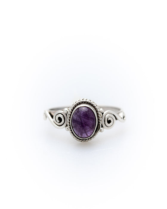 Ring filigran Amethyst Cabuchon